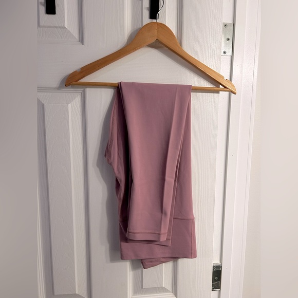 TnaBREATHE™ Atmophlex Hi-Rise Legging, soft orchid - Picture 2 of 2